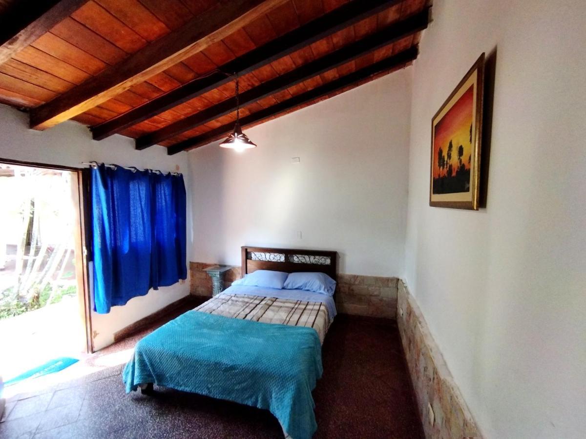 Hotel La Aparesida Areguá Exteriör bild