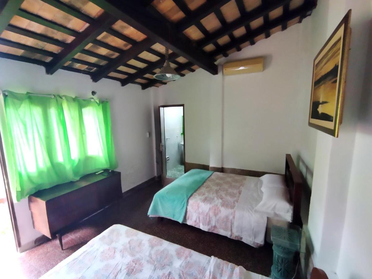 Hotel La Aparesida Areguá Exteriör bild